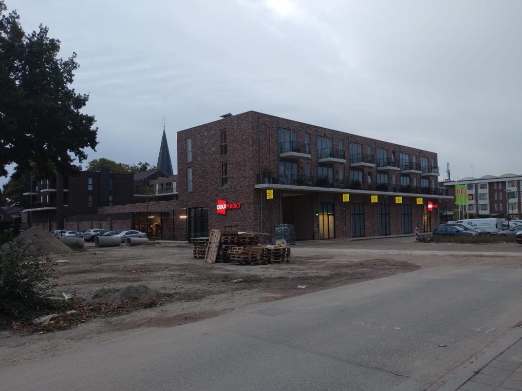 Opening DekaMarkt Vaassen