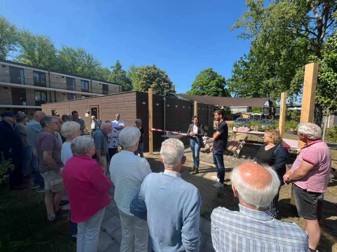 Wethouder Annemiek van Loon hoopt dat er aan de picknicktafels nog veel mooie ideeën ontstaan