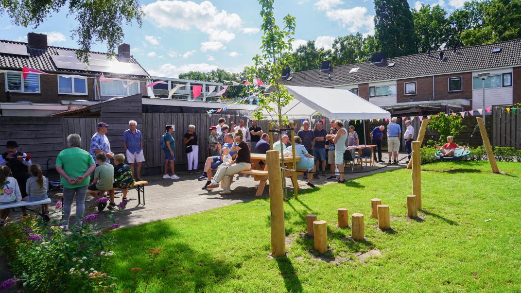 Ons pleintje in de Bothastraat